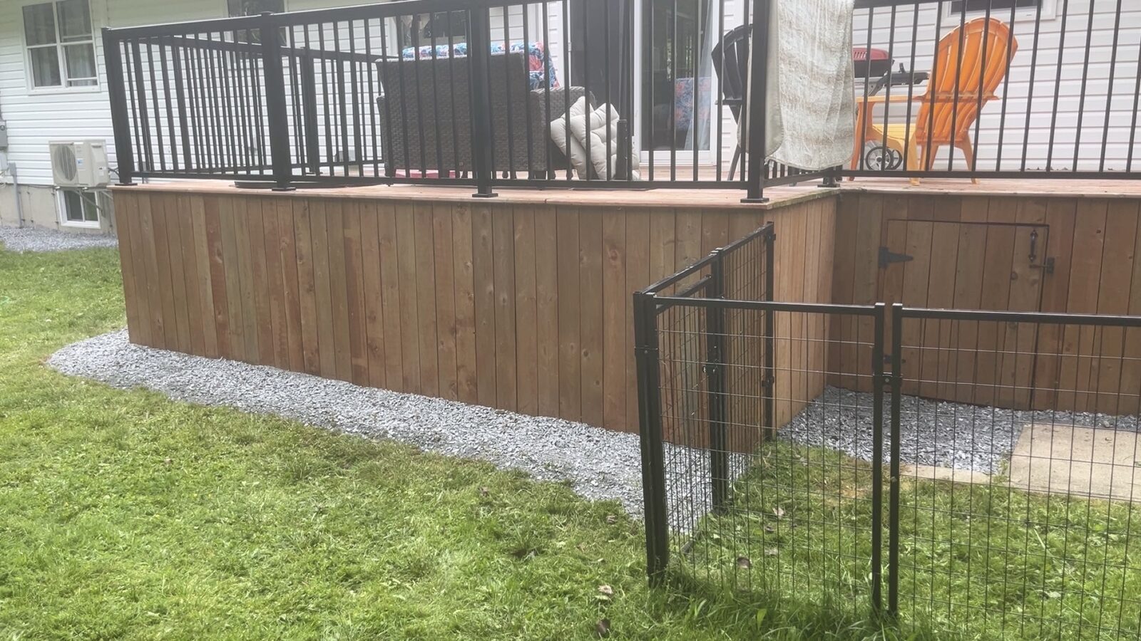 Same yard after gravel border installation and clean-up